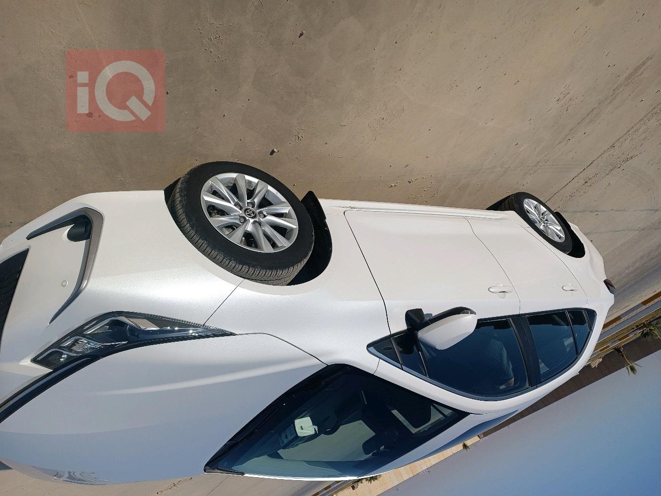 تۆیۆتا کۆرۆلا